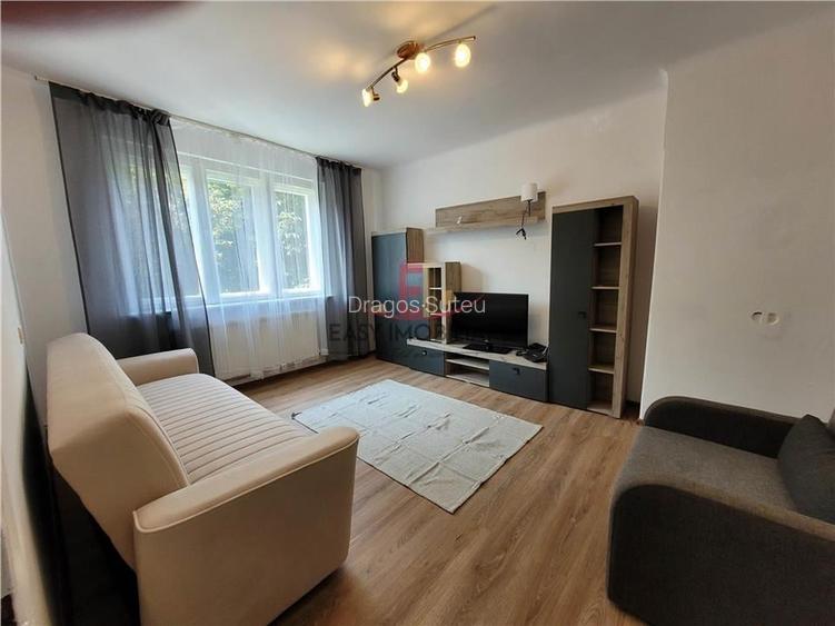 Apartament 2 camere , Decomandat , Moca , Semi-Central