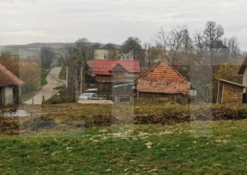 Investitie ! Casa individuala 1 camera, 51 mp, 3000 mp teren - 3