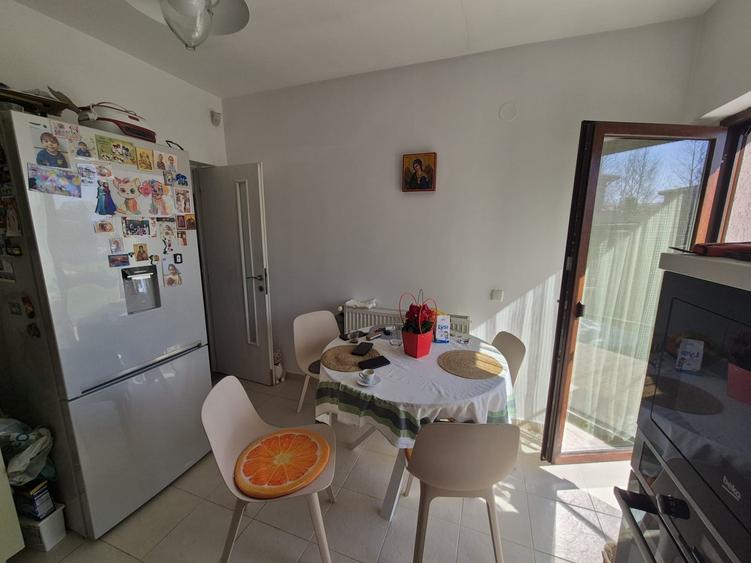 Casa Darza, carport, curte cocheta, utilata si mobilata - 6