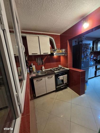 Apartament 4 camere de vanzare in Berceni Al.Obregia - 15