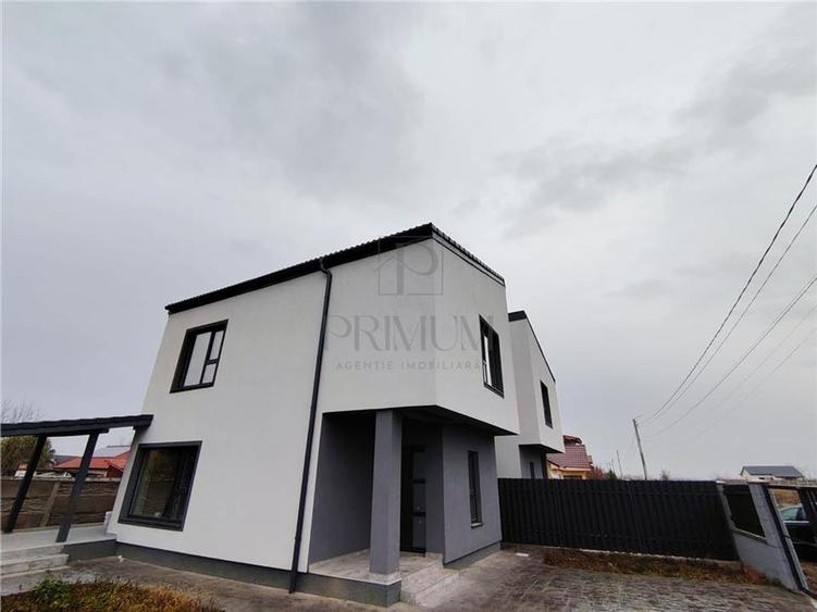 Duplex modern - despartit prin baie - 2 fronturi stradale - pompa caldura - 2