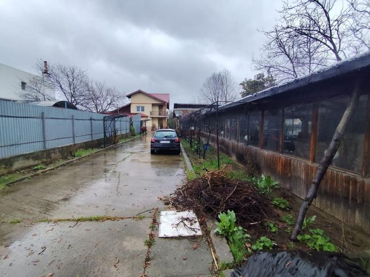 Proprietate de vanzare, 3400mp, casa P+1, Sos. Alexandriei - 2