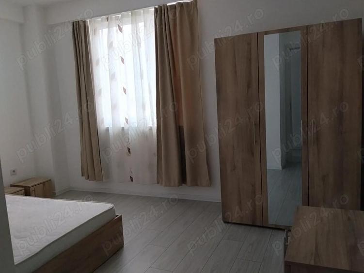 Inchiriez apartament 3 camere, bloc nou - 3