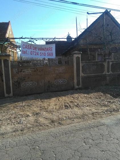 Casa ?i teren de vanzare - 5