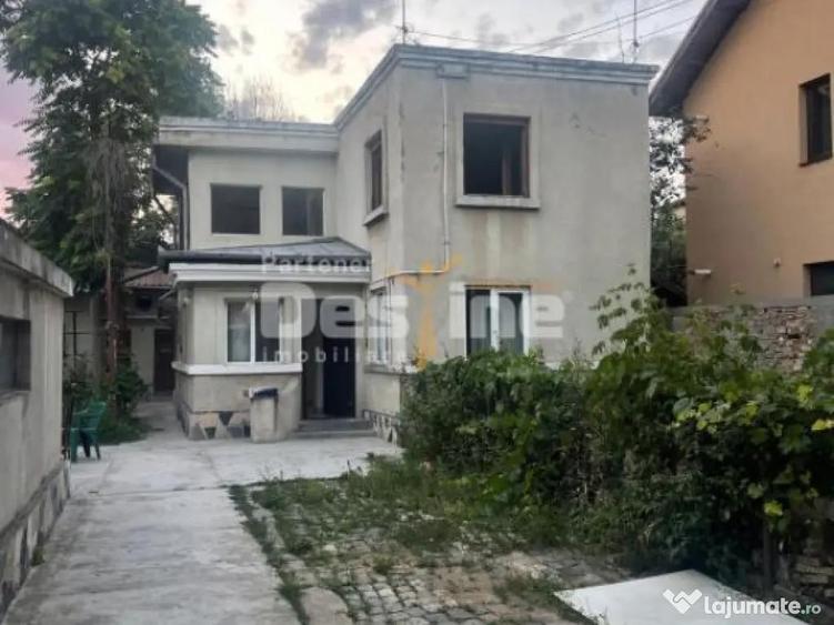 CASA + TEREN 400 MP | GARAJ | ZONA PETRICANI PLUMBUITA - 1