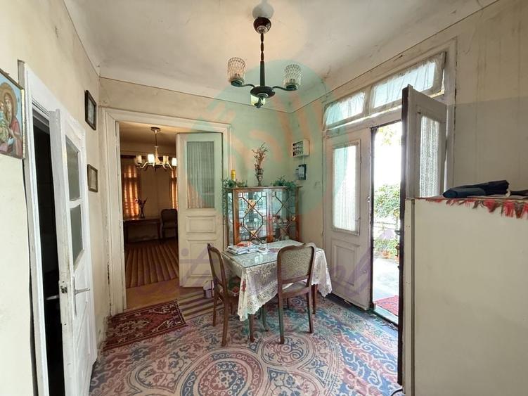 Casa singura in curte la 2 pasi de Calea Calarasilor - 6