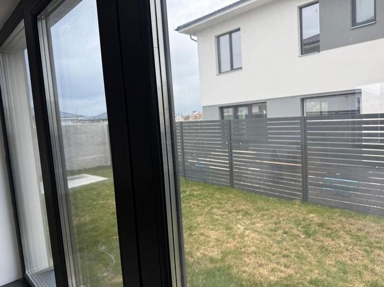 Vila  3 camere cu gradina Tunari - 10