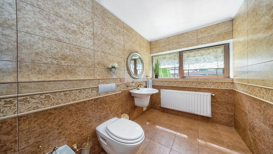 Suprafata generoasa teren - 49