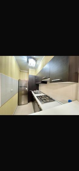 Închiriere apartament  3 camere lux - 7