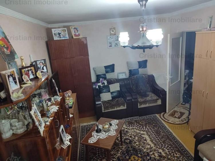 57mp Apartament 2 cam SPATIOS conf 1 decomandat Obor - 2