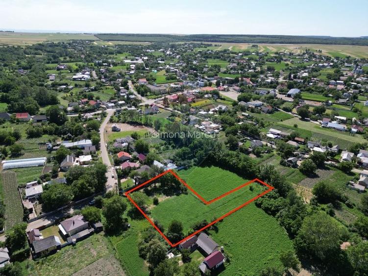 Teren 2,900mp Siminicea | Strada Principala Teren 2,900mp Siminicea | Strada Principala