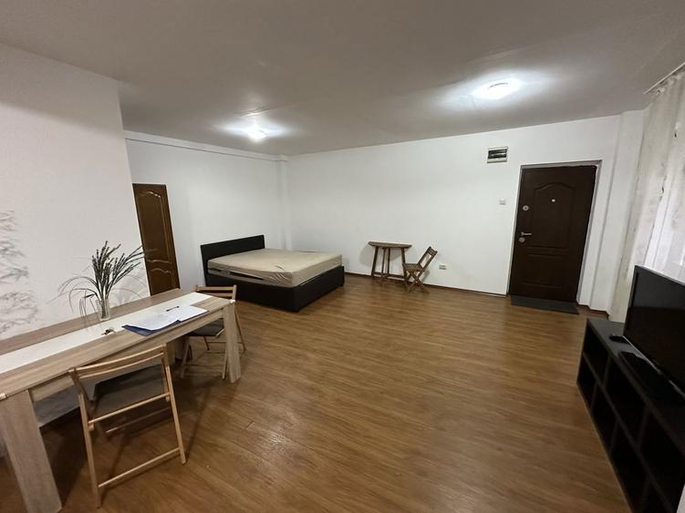 Inchiriez garsoniera - 3