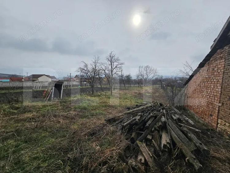 Casa cu 4 camere, teren 544 mp, 2 fronturi stradale asfaltate, Cricau - 12