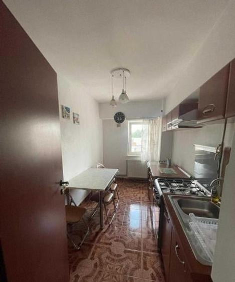 Apartament 2 camere decomandat, zona DELFINARIU - 2