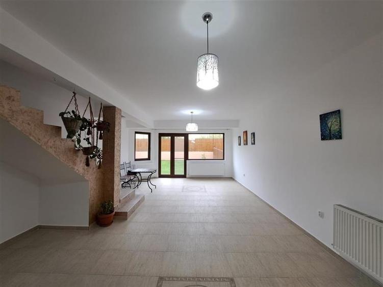 Casa tip duplex, 220 mp utili, situata in zona strazii Calea Turzii! - 11