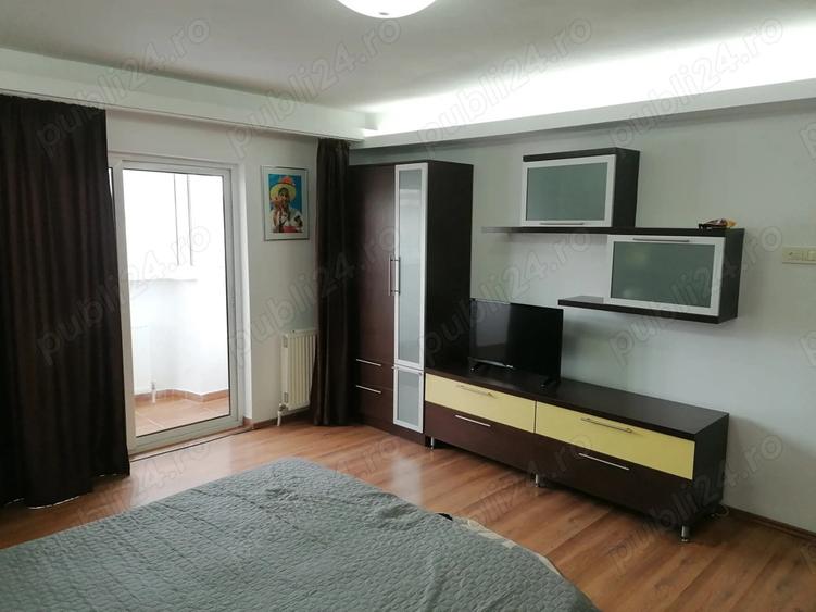 13 Septembrie Sebastian Garsoniera Bloc Mixt Particular - 3