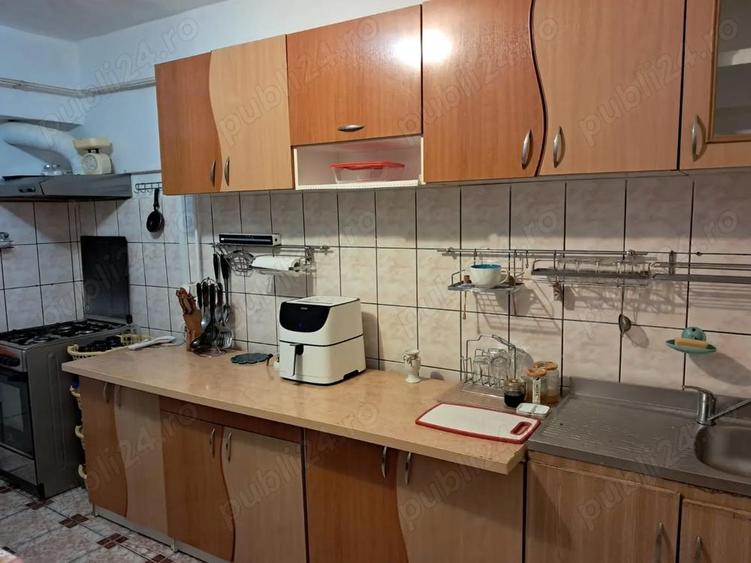 Vand apartament 4 camere in Vaslui - 1