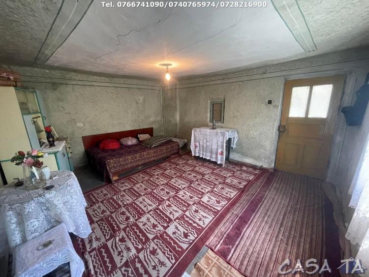 Casa 3 Camere + Teren Aferent (6000mp) si Anexa, Telesti - 4