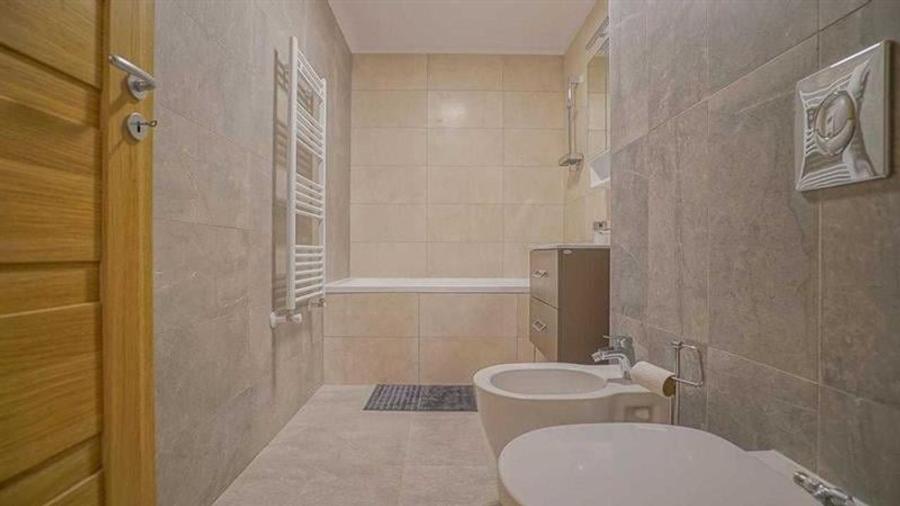 Urban,Tractorul, Brasov - 5