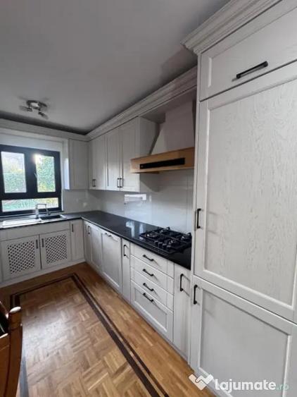 Casa individuala cu garaj si foisor, centru- Horodnic de Sus - 12