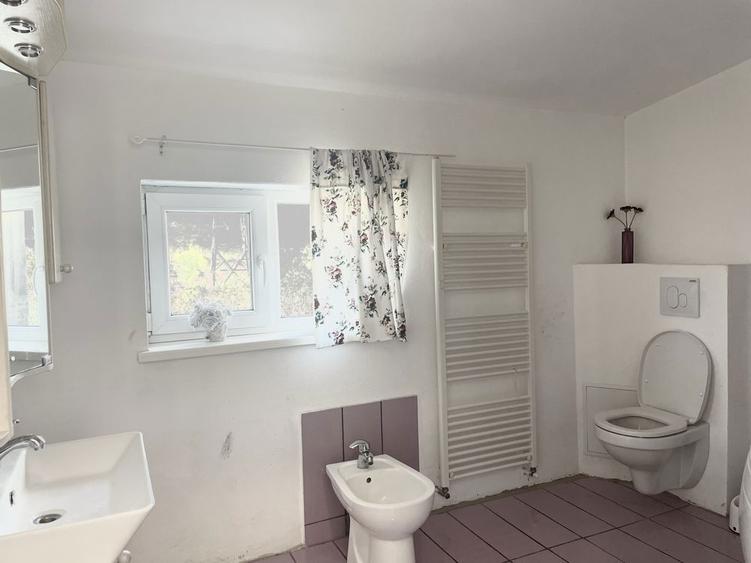 Casa pentru familie/after school - 1