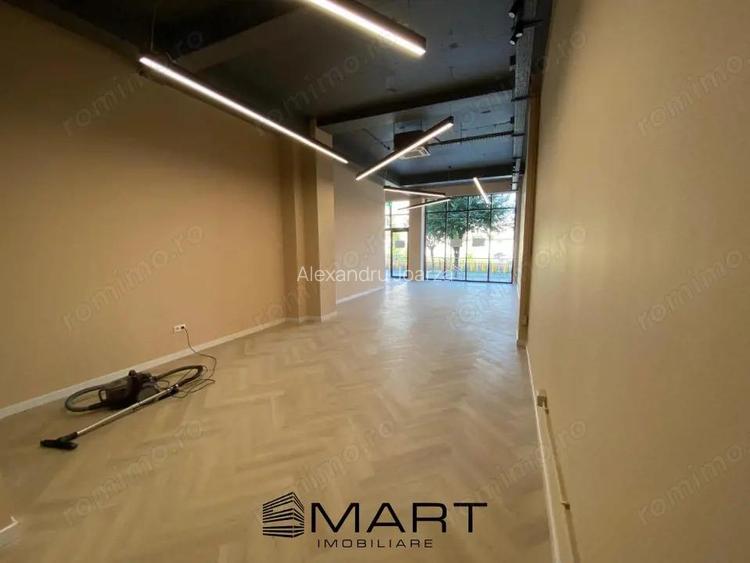 Spa?iu comercial nou, 75 m2 - Vitrina stradala, Zona Centrala Spa?iu comercial nou, 75 m2 - Vitrina stradala, Zona Centrala