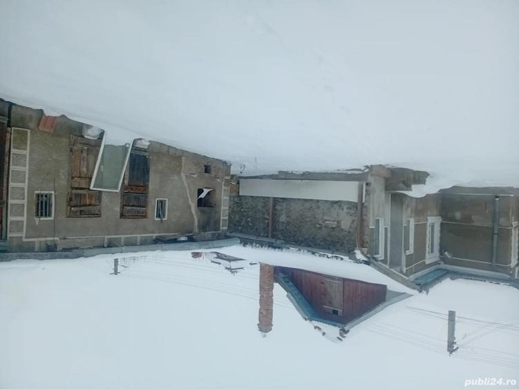 Vind casa cu pamint in comuna Ceanu Mare - 2