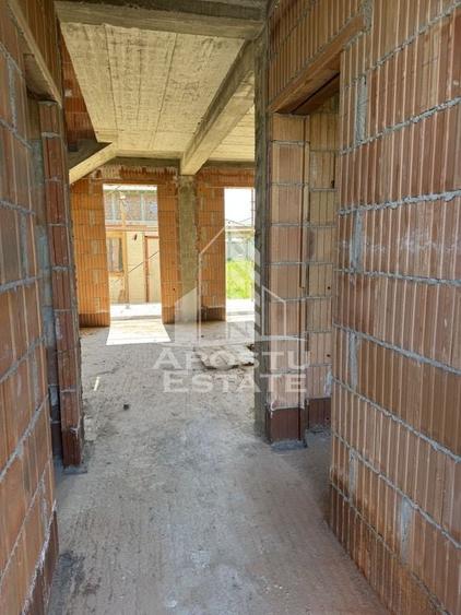 Case insiruite cu 3 camere, teren 300, toate utilitatile, la asfalt. - 8