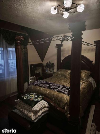 Casa impozanta in inimaSibiului,8camere ,saseasca,mobilier de colectie - 8