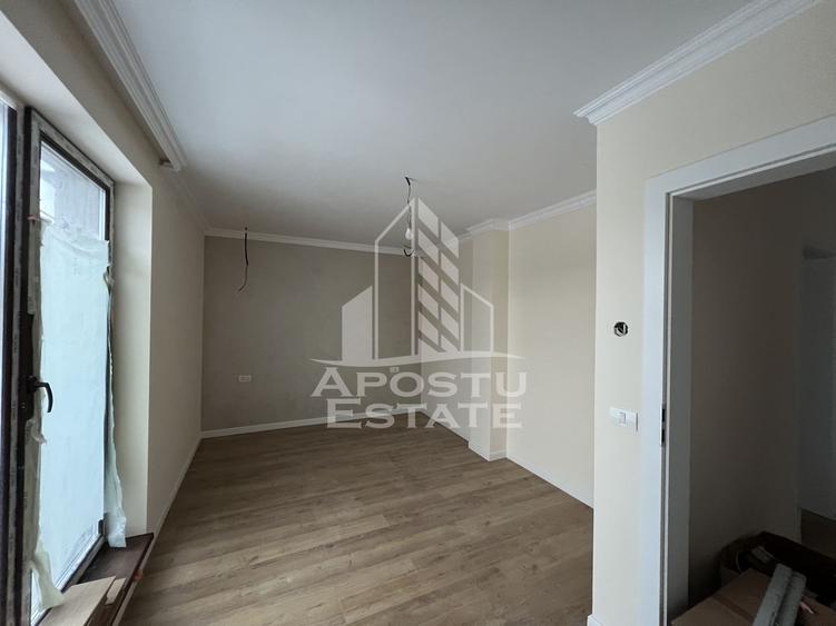 DUPLEX DE VANZARE cu suprafata foarte generoasa in Giarmata Mare - 5