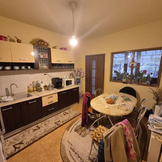 Casa din caramida in Port comuna Marca. - 8