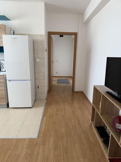 Inchiriez apartament 2 camere - 2