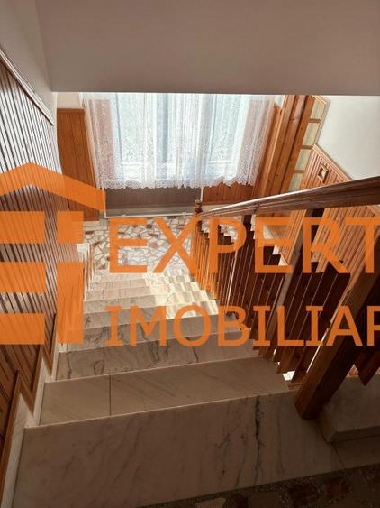 Casa compusa din 7 camere situata in zona EFORIE NORD - CENTRU - 14