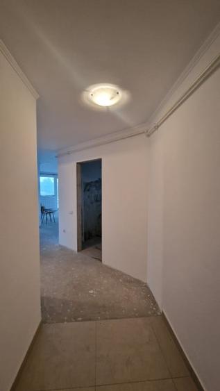 Apartament cu 3 camere, 70mp utili, parcare sub, Dambul R - 1