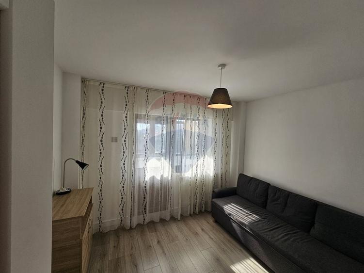 Apartament cu 3 camere de vânzare pe Magheru/Valcea - 5