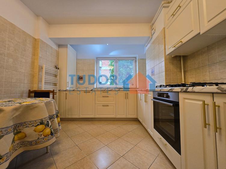 Luxurious 3-Bedroom Apartment in the Prestigious Dorobanți Neighborhood - 8