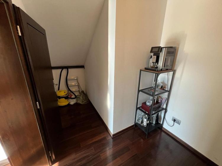 Vila superba cu piscina si anexa camera hobby - 20