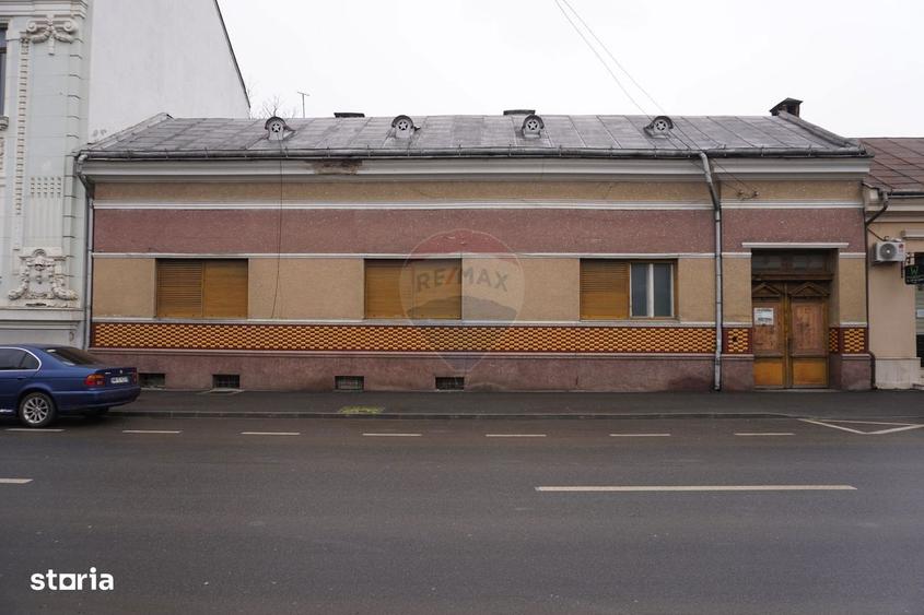 Casa / Vila cu 5 camere de vanzare - 5