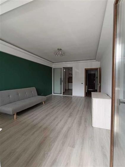 Apartament luminos, spațios, mobilat și utilat, loc parcare, Tractorul - 1