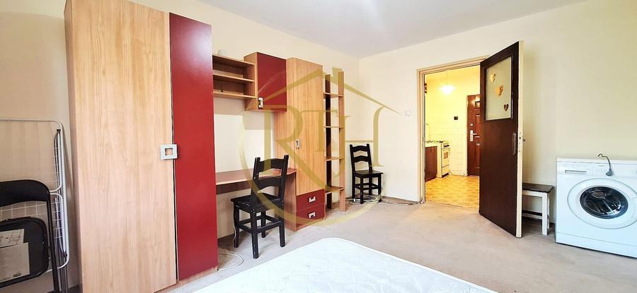 Garsonieră semidecomandată, mobilată în Complex Studențesc