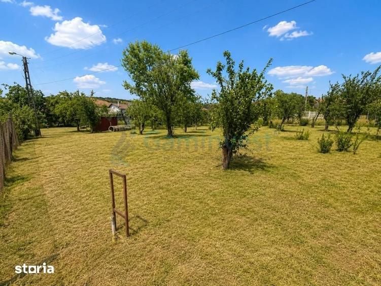 Teren de 602 mp, în Oncea
