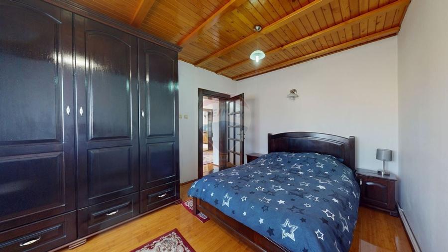 Vilă individuală solidă  | Curte amenajată| Tractorul – Brașov - 9