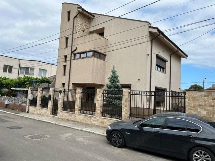 VILA P+1+M+POD ZONA BRATIANU - 5