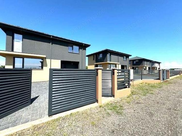 Case de vanzare in cartier rezidential nou - 5