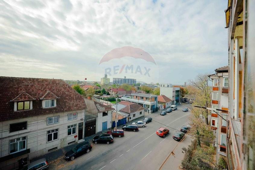 De vanzare apartament cu 2 camere zona Iosia - 12