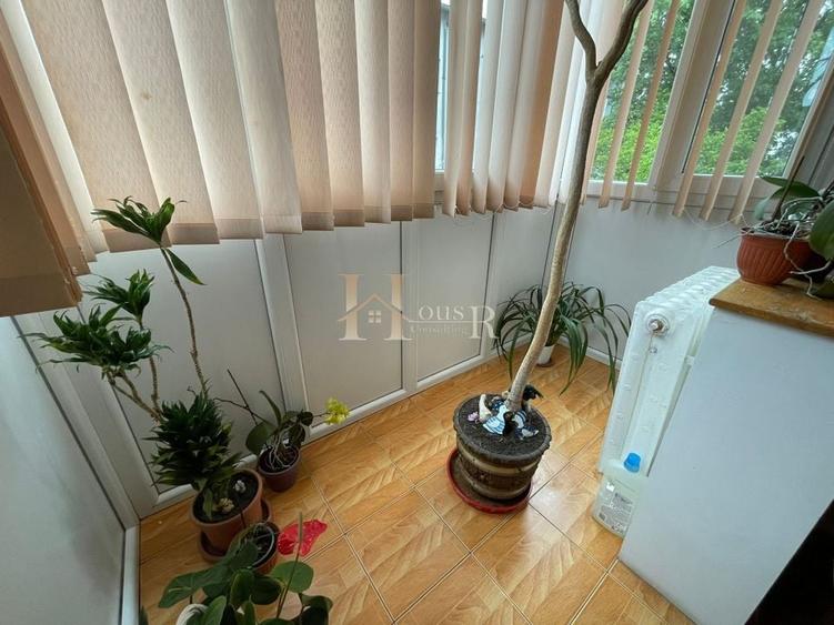 Bloc izolat. Etaj intermediar. Centrala proprie. - 10