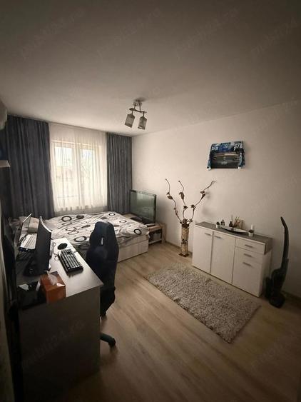 Ofer spre inchiriere garsoniera cu centrala termica ! - 1