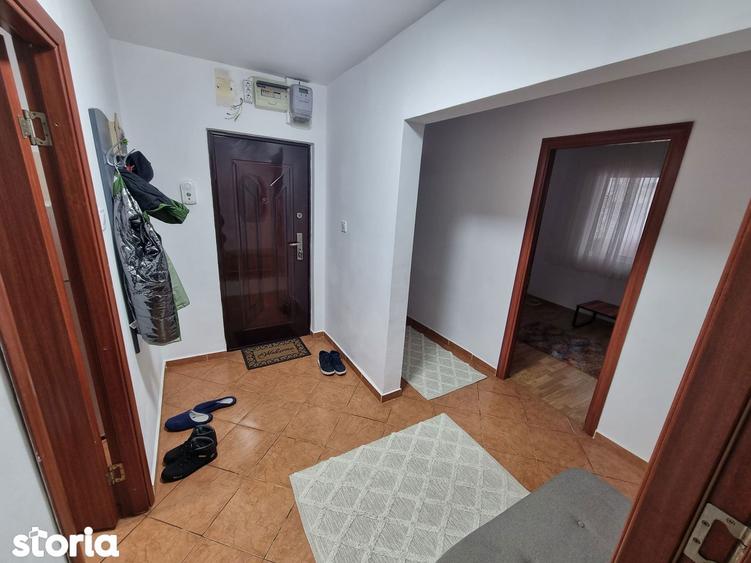 Inel 2 scoala 39-apartament 4 camere la cheie - 8