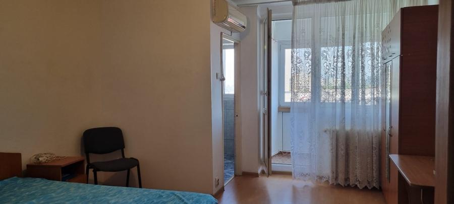 Titan , 5 munte Piata Trapezului - 9