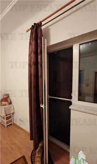Apartament de 3 camere ultracentral, cladire interbelica (so - 3